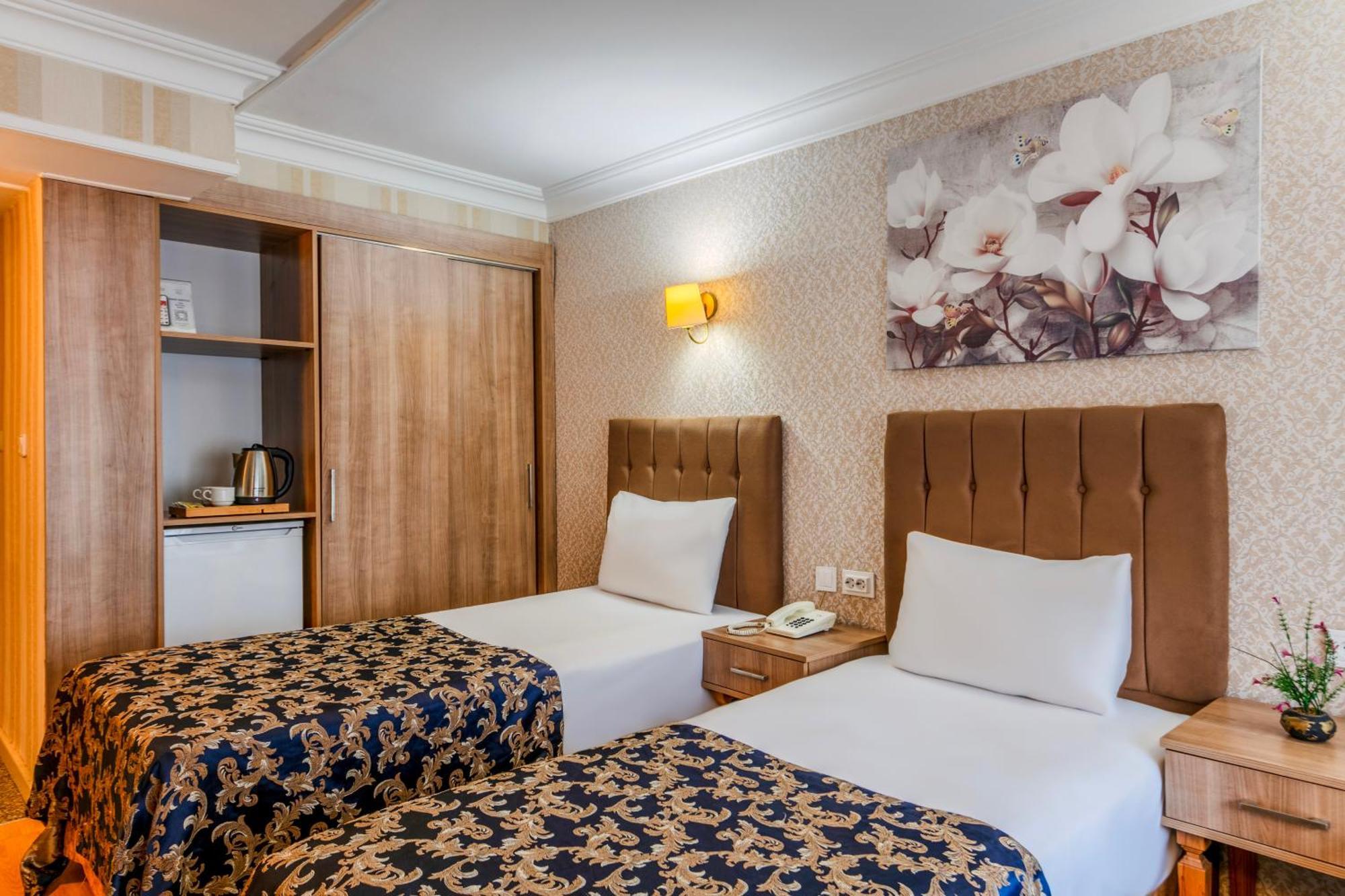 Hamit Hotel Isztambul Kültér fotó