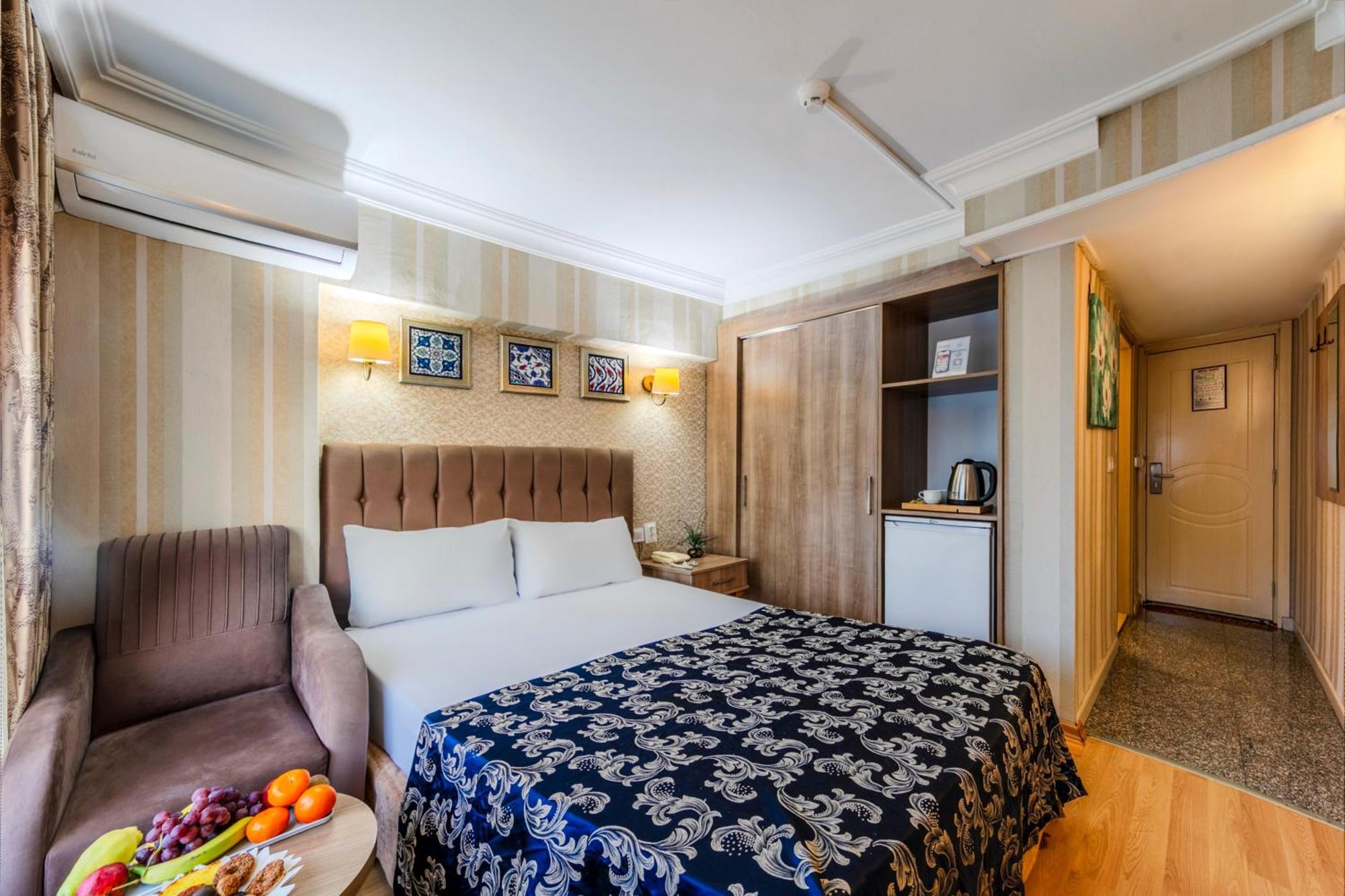 Hamit Hotel Isztambul Kültér fotó