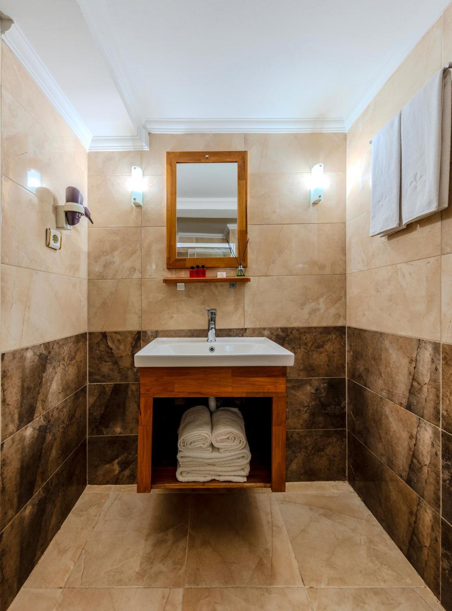 Hamit Hotel Isztambul Kültér fotó