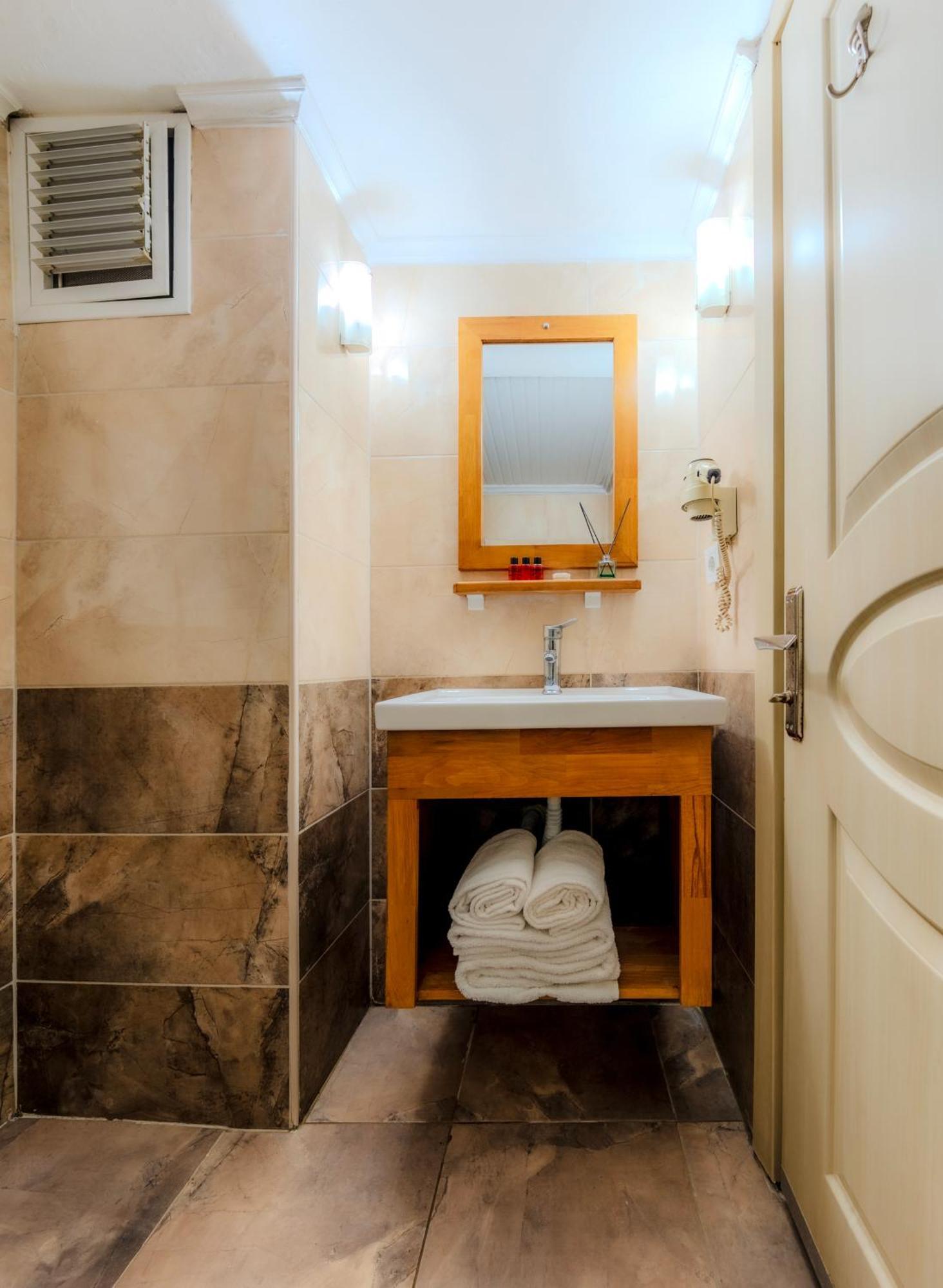 Hamit Hotel Isztambul Kültér fotó